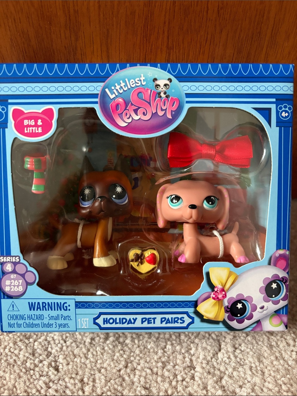 Littlest Pet Shop Holiday Series 4 Great Dane and Dachshund